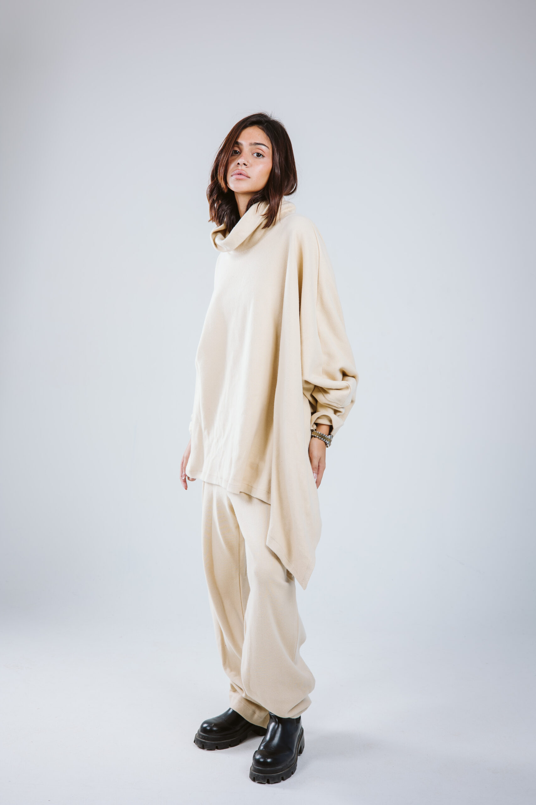 Nomad Set in Ivory Cream