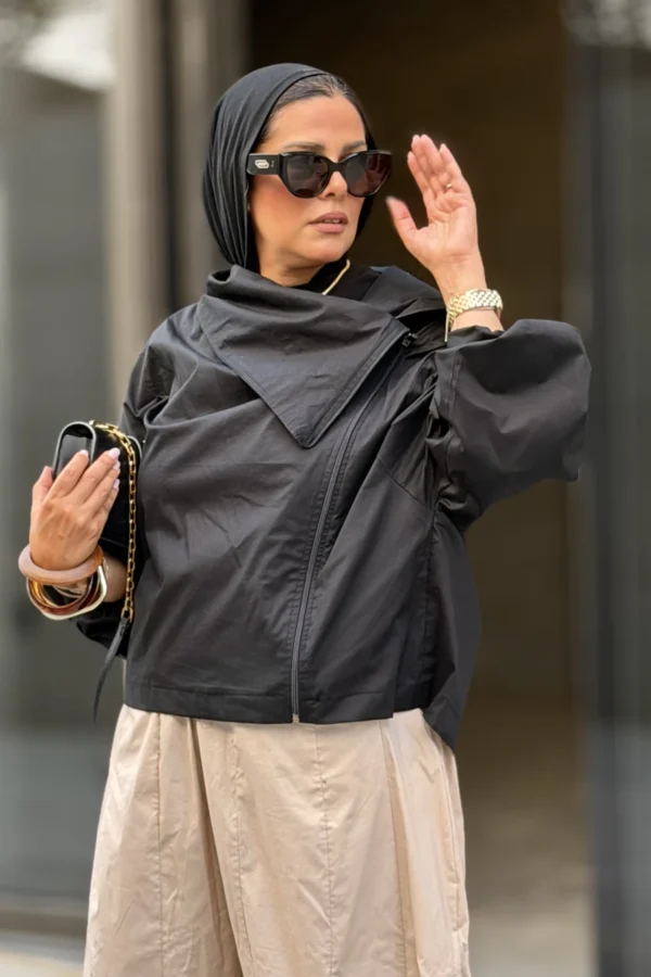 Metro Jacket in Black